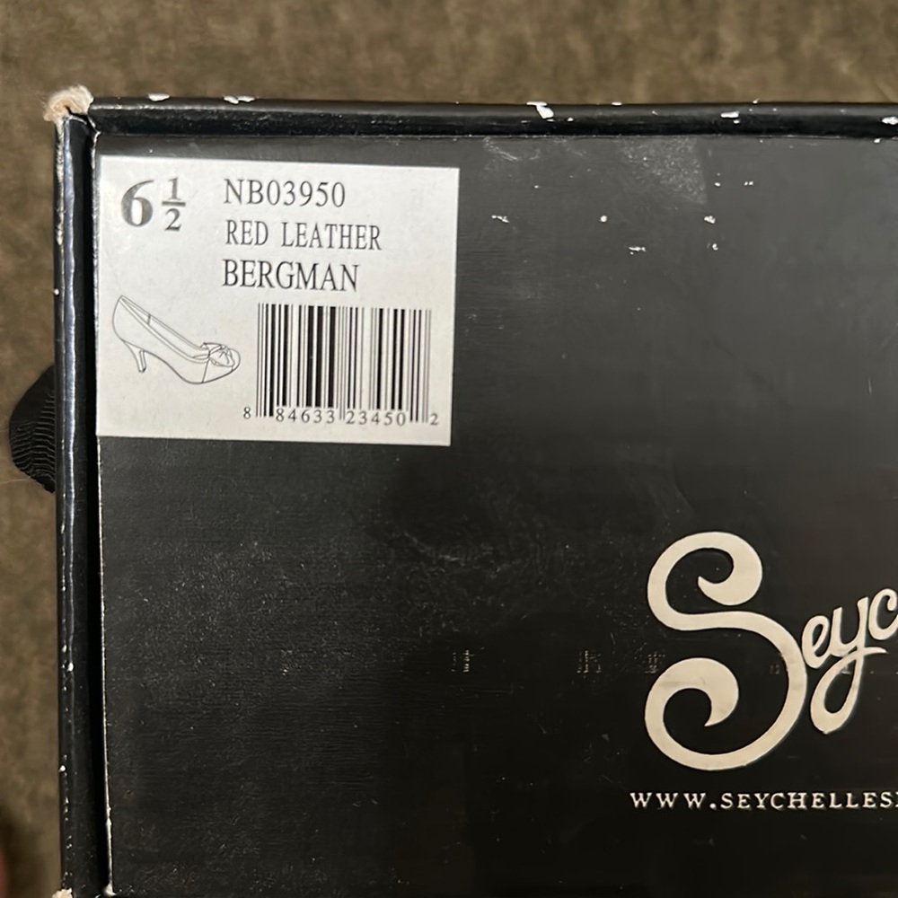 Seychelles heels